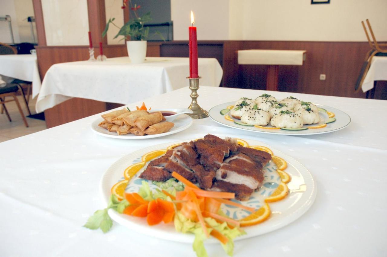 Parkhotel Goldlinde โบเดนแวร์เดอร์ ภายนอก รูปภาพ
